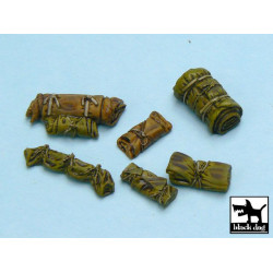 Black Dog T48019 1/48 Tentage + bedrolls #2 accessories set 24 resin parts