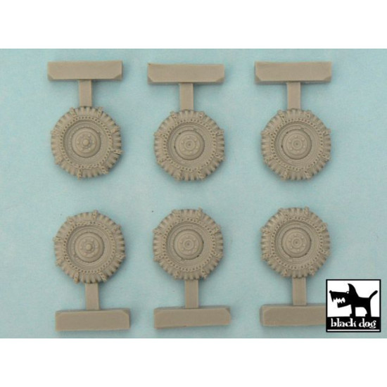 Black Dog T48042 1/48 M 8 / M 20 Snowchained wheels set for Tamiya kits, 6 resin parts