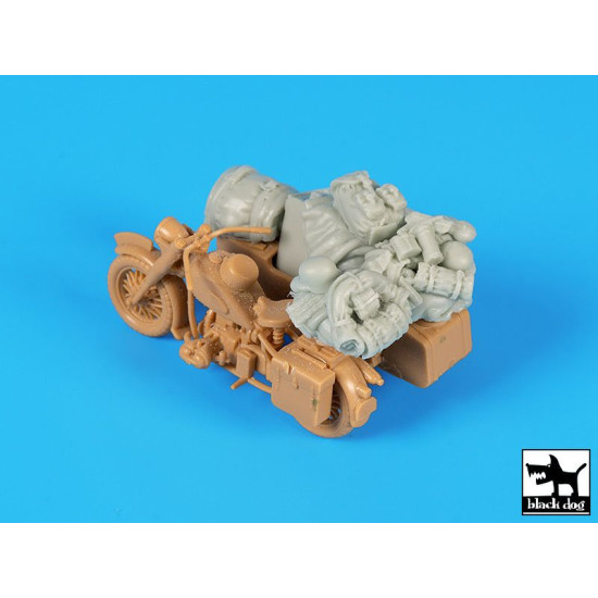 Black Dog T48070 1/48 German motorcycle + sidecar for Tamiya Black Dog T48070 1/48 German motorcycle + sidecar for Tamiya