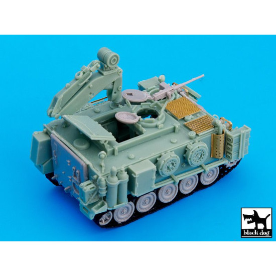 Black Dog T72031 1/72 IDF M113 Fitter conversion set for Trumpeter