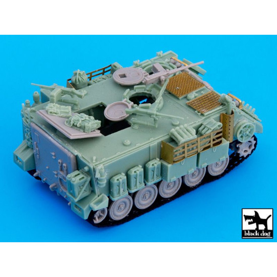 Black Dog T72032 1/72 IDF M113 Command vehicle conversion set for Trumpeter