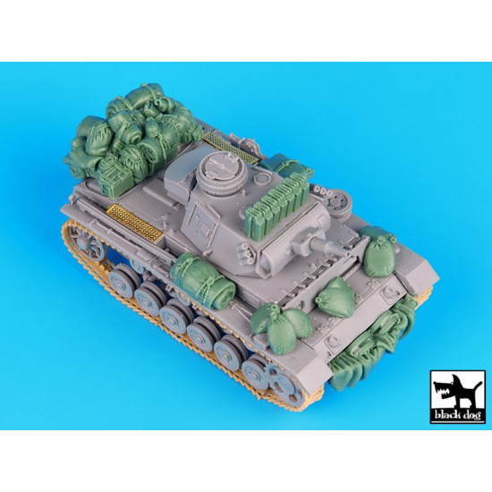 Black Dog T72037 1/72 German Pz.Kpw III Ausf.N DAK accessories set for Dragon