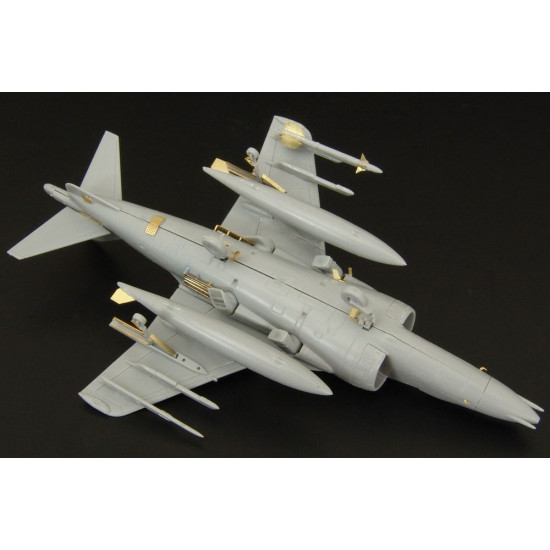 Brengun BRL144035 1/144 AV-8B Harrier II plus PE parts for REVELL kit