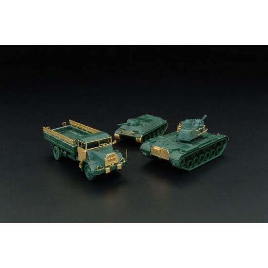 Brengun BRL144124 1/144 Bundeswehr Vehicles 2sets PE set for Revell kit (2pcs)