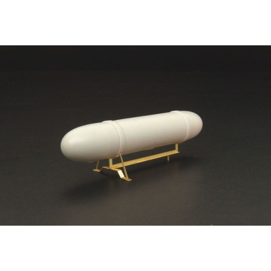 Brengun BRL32019 1/32 50gal Drop Tank british UK resin set for Spitfires