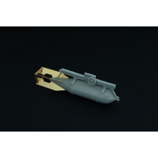 Brengun BRL32030 1/32 Japanese 250kg bomb with rack resin set for planes