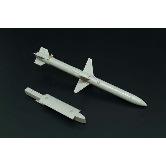 Brengun BRL32040 1/32 AGM-45 Shrike resin kit of U.S. airborn rocket