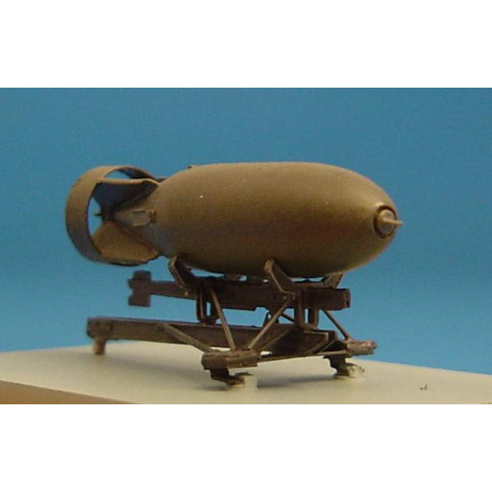 Brengun BRL48003 1/48 British 500lb bomb with bomb rack accessories