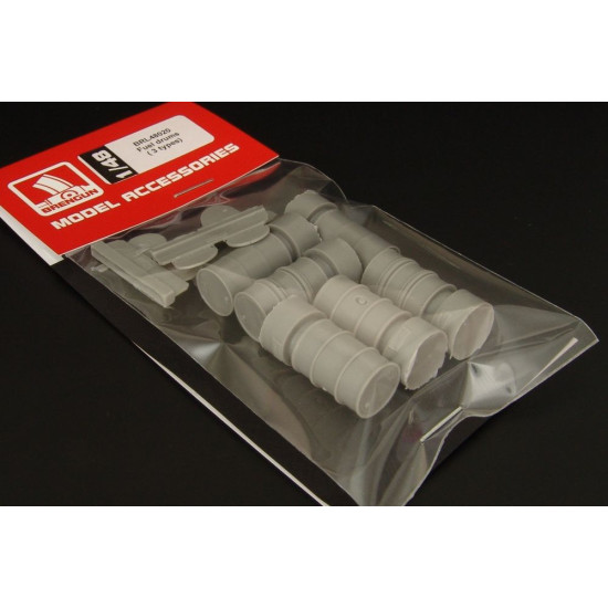 Brengun BRL48020 1/48 Fuel drums ( 3 types) Resin drums 3 types, six pieces