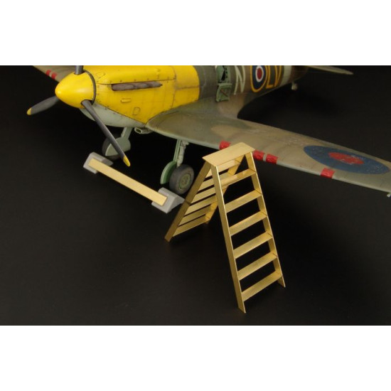 Brengun BRL48046 1/48 British wheel chock ladder resin accessories RAF aircraft Brengun BRL48046 1/48 British wheel chock ladder resin accessories RAF aircraft