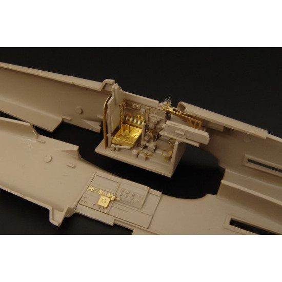 Brengun BRL48060 1/48 Ki-61 II Kai PE set for RS models kit