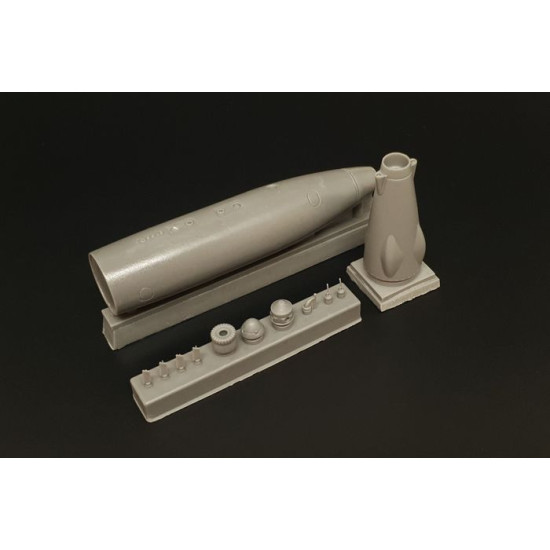 Brengun BRL48160 1/48 D-704 buddy US refueling Tank early type 60-70s Resin set