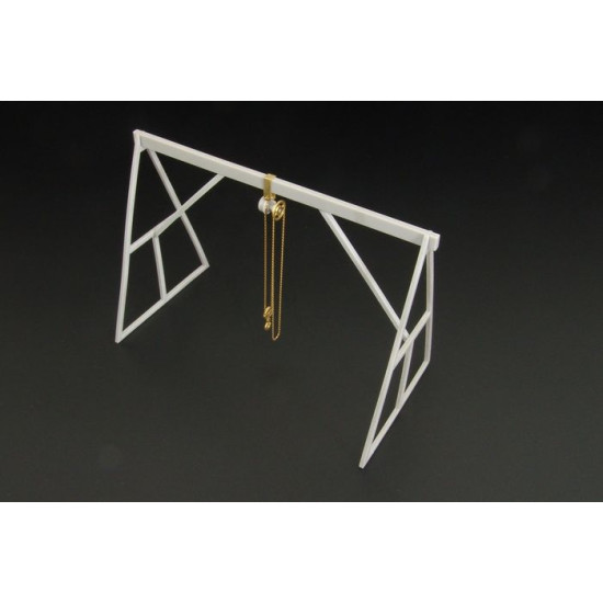 Brengun BRL72034 1/72 U S airfield crane PE - resin kit of U.S. crane Brengun BRL72034 1/72 U S airfield crane PE - resin kit of U.S. crane