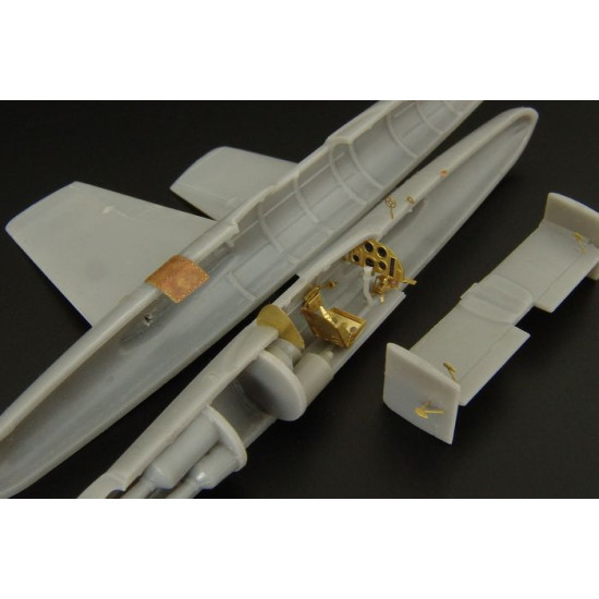 Brengun BRL72136 1/72 Yokosuka MXY7 Ohka model 11 PE set for Brengun kit Brengun BRL72136 1/72 Yokosuka MXY7 Ohka model 11 PE set for Brengun kit