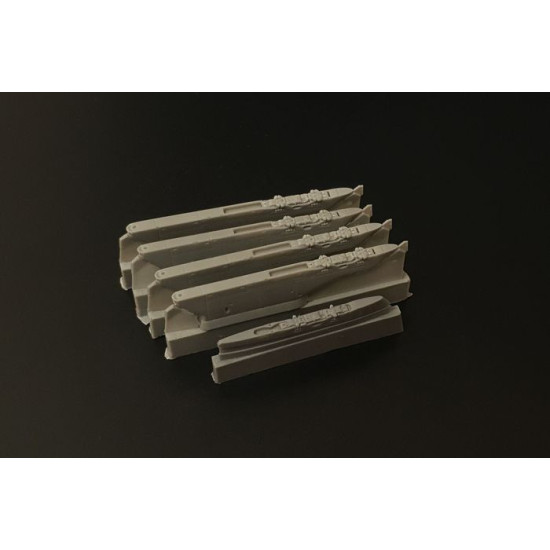 Brengun BRL72256 1/72 F/A-18 A/B/C/D Hornet pylons Resin set of weapon pylons Brengun BRL72256 1/72 F/A-18 A/B/C/D Hornet pylons Resin set of weapon pylons
