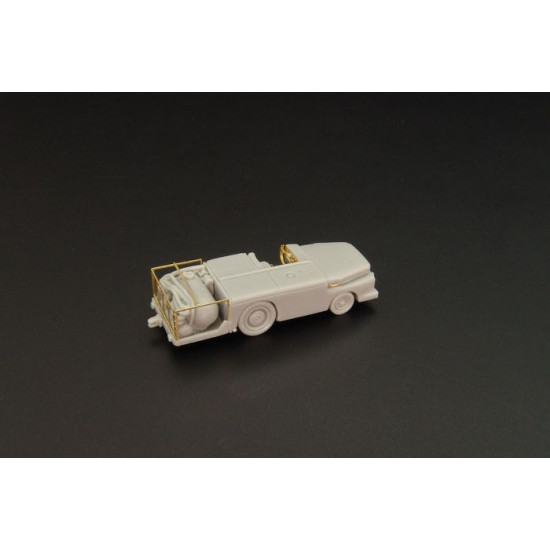 Brengun BRS144029 1/144 MD-3 USN Fire tractor small Resin USN fire vehicle