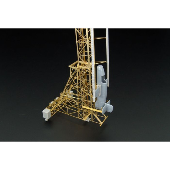 Brengun BRS144031 1/144 Launch tower for Bachem Natter PE-resin kit of ramp