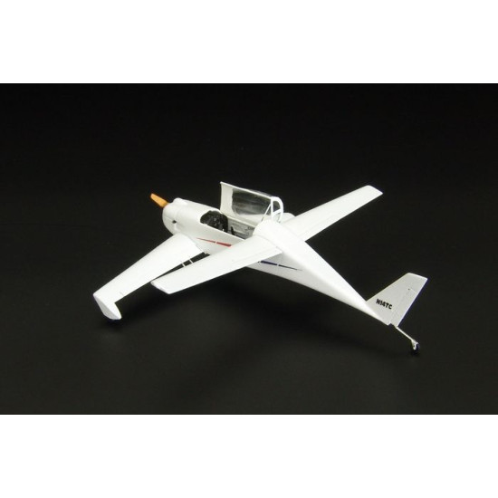 Brengun BRS72008 1/72 Rutan Quickie resin kit of ultralight plane