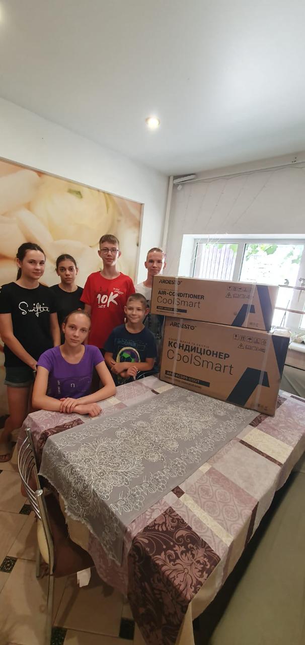 Air Con family Kherson July 2025