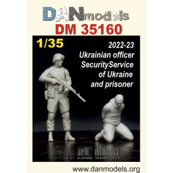 Dan Models 35160 1/35 Ukrainian officer Security Service of Ukraine and prisoner