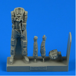 Aerobonus 320128 1/32 Modern Czech Air Force Fighter Pilot Resin Kit