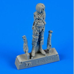 Aerobonus 480085 1/48 U.s.a.f. Fighter Pilot - Vietnam War 1960 - 1975 Resin Kit