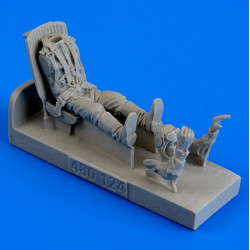 Aerobonus 480124 1/48 Russian Fighter Pilot With Seat For Yak-3 / Yak-7 / Yak-9