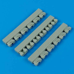 Quickboost 32056 1/32 Junkers Ju 88 Ammunition Boxes Accessories For Aircraft