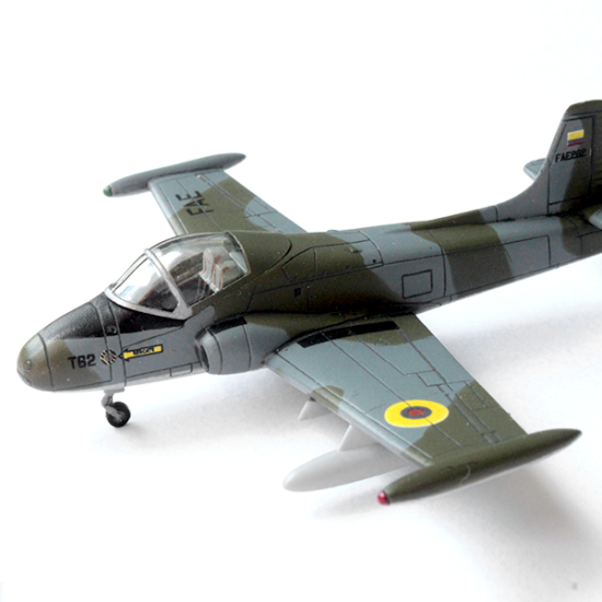 Miniwing 321 1/144 Bac Strikemaster Light Attacker New Zealand Saudi Arabia / Ecuador Aircraft