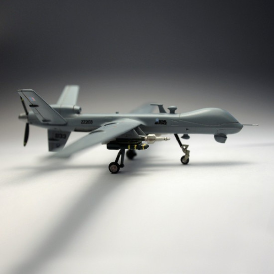 Miniwing 328 1/144 General Atomics Mq-9 Reaper Us Uav Attacker Raf Usaf Fr It 2 Kits