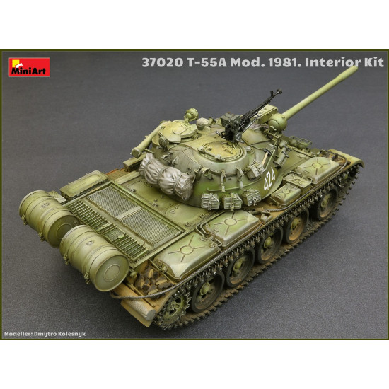 COMBINED MODEL 1/35 SOVIET MEDIUM TANK T-55A 1981 MINIART 37020 MILITARY ARMOR