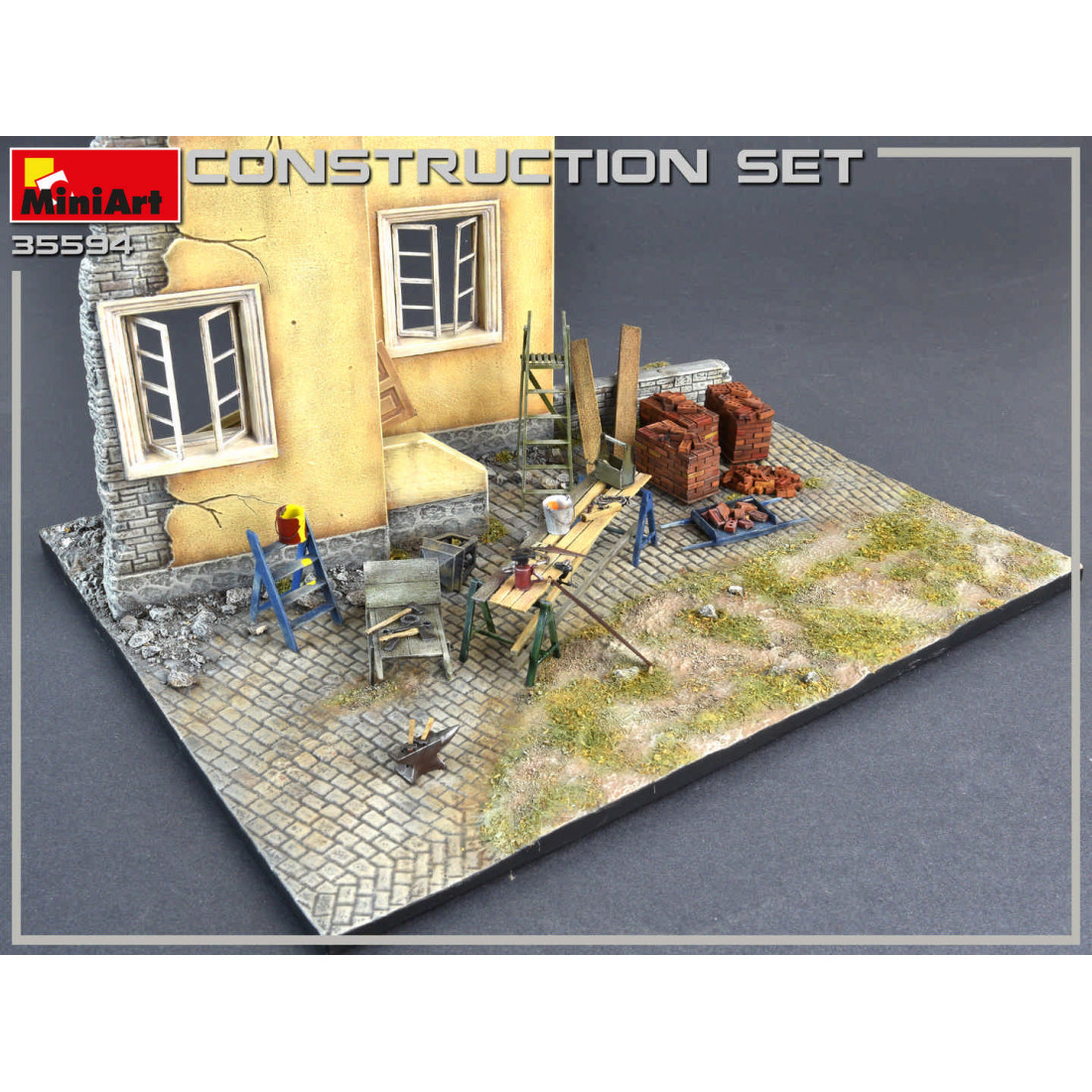 MINIART 35594 CONSTRUCTION SET 1/35 scale model kit Accessories for