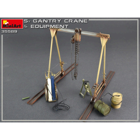 5 Ton Gantry Crane & Equipment Kit MINIART 1:35 MA35589 