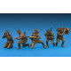 Miniart 35129 - 1/35 Soviet Gun USV-BR 76-mm 1941 with Limber and Crew USSR kit