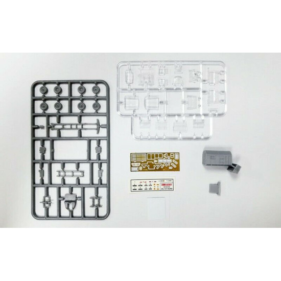 ZiL-131 shelter Plastic Injected kits 1/144 Armory AR14802