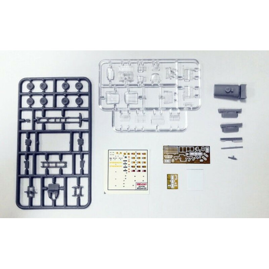 ATZ-4-131 fuel refueller on ZiL-131 chassis 1/144 Armory AR14803