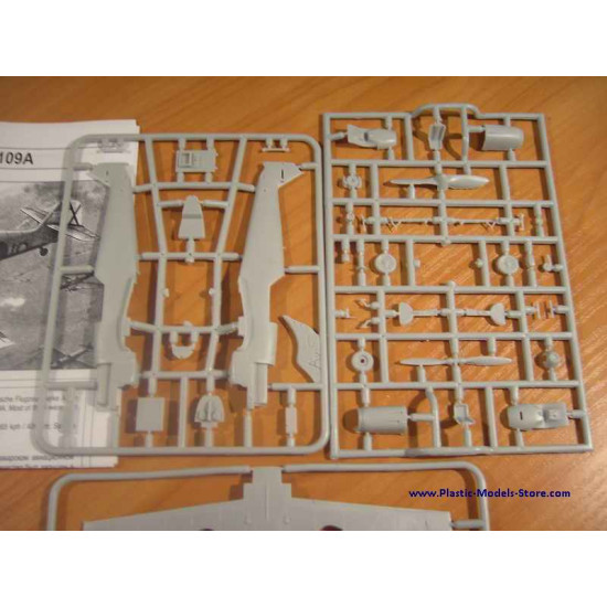 Messerschmitt Bf-109A German fighter 1/72 Amodel 72209