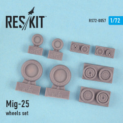 Resin wheels set for MiG-25 1/72 Reskit RS72-0057