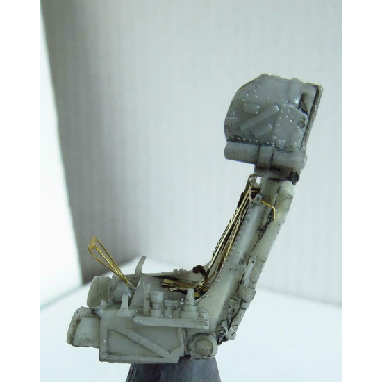 Ejection seat K-36DM late 1/48 Metallic Details MDR4807