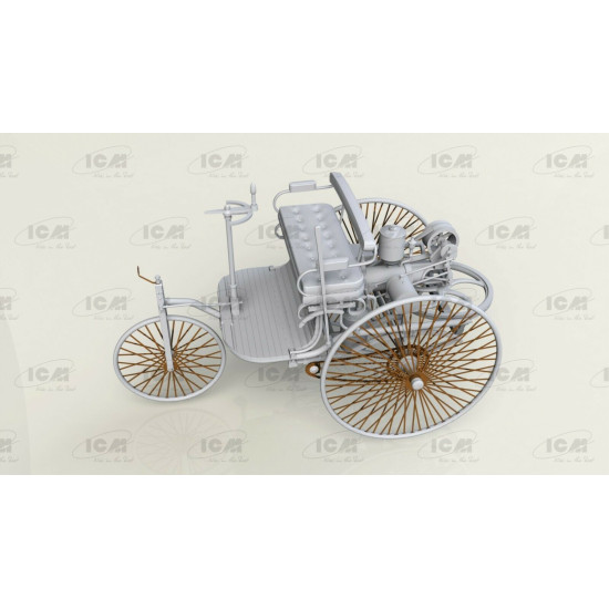 ICM 24040 - 1/24 Benz Patent-Motorwagen 1886 1/24 scale model kit 1885