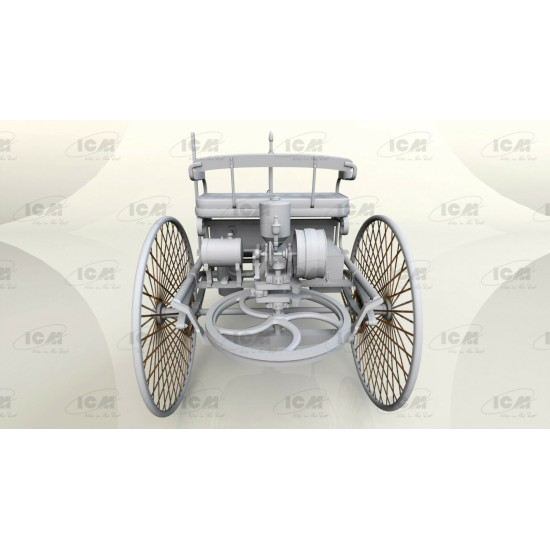 ICM 24040 - 1/24 Benz Patent-Motorwagen 1886 1/24 scale model kit 1885