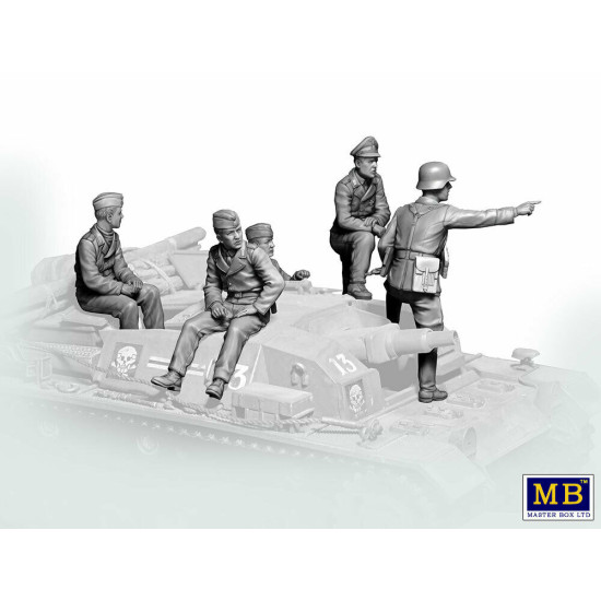 Master Box 35208 - 1/35 German StuG III Crew. WW II era 5 figures