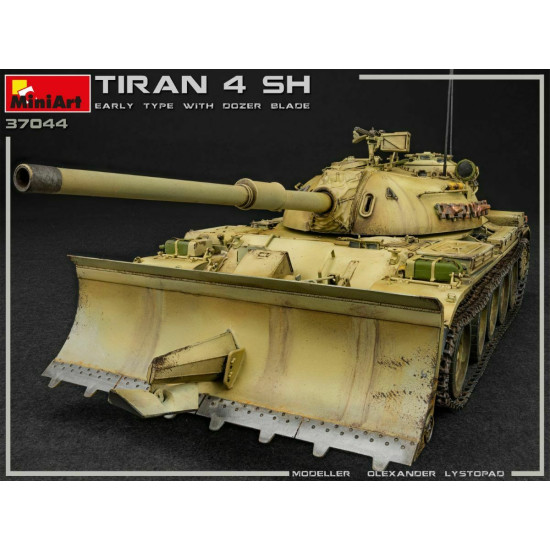 Miniart 37044 - 1/35 Tyrant 4 Sharir of the Early Type with a Dozer Blade Kit