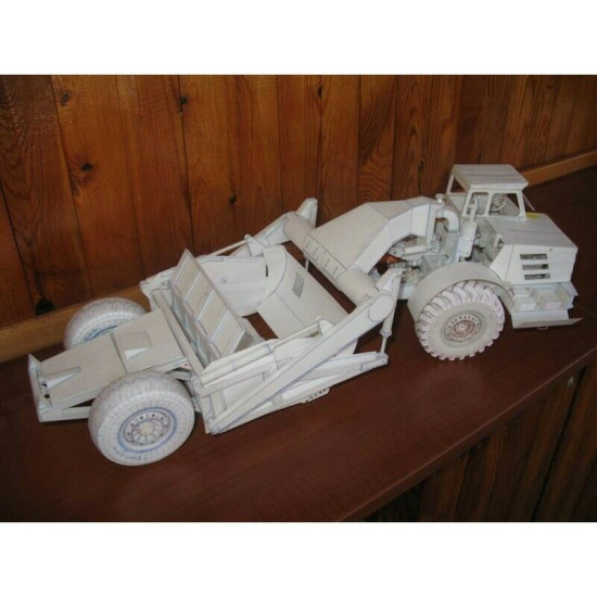 Paper Model Kit Monoaxial tractor MoAZ-546P 1/25 Orel 273 Civil Engineering
