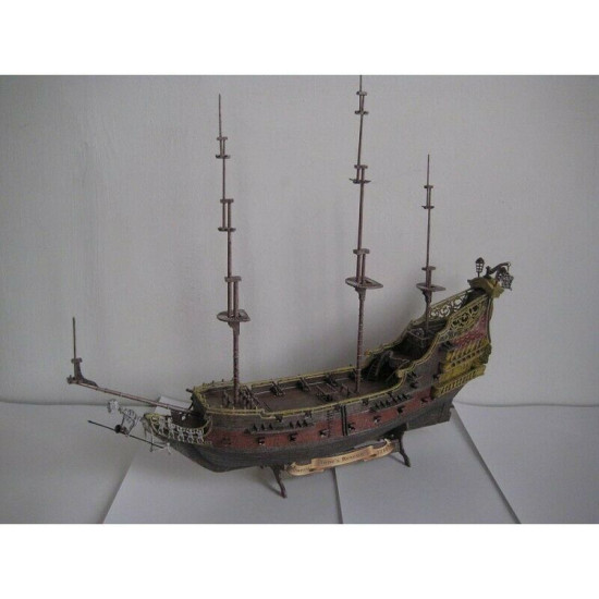 Paper Model Kit Galleon Queen Anne