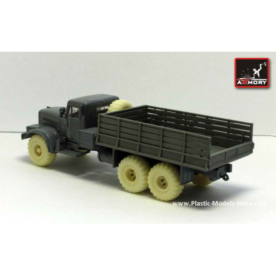 KrAZ-255B off-road truck VI-3 type wheels set for E-Klass kits RESIN 1/72 Armory AC7256