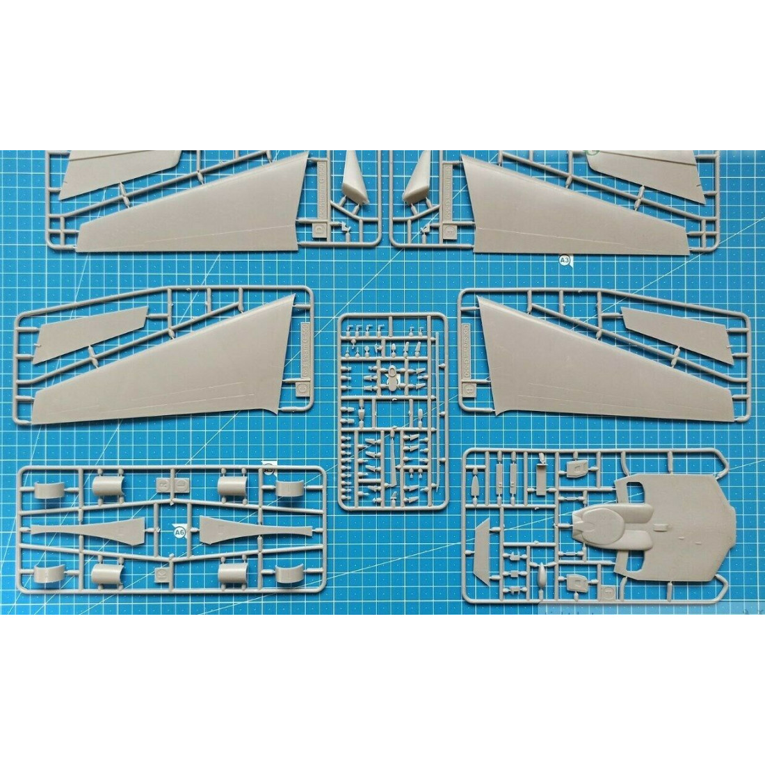 Sova Model SM72017 1/72 Gulfstream G-550 J-STARS scale model kit ...