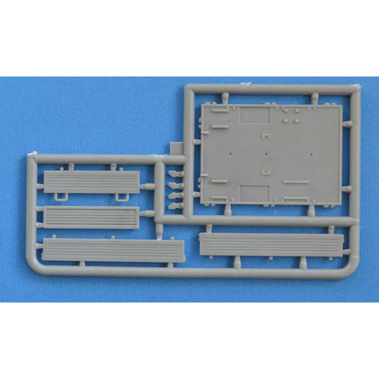 ACE 72450 - 1/72 - UNIMOG U1300L military 2t truck (4x4) 76 mm