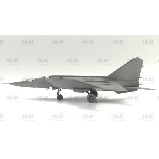 ICM 72176 - 1/72 - MiG-25 RU, Soviet Training Aircraft