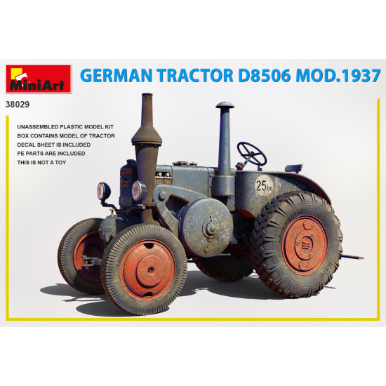 Miniart 38029- 1/35 German tractor d8506 mod. 1937 scale model kit